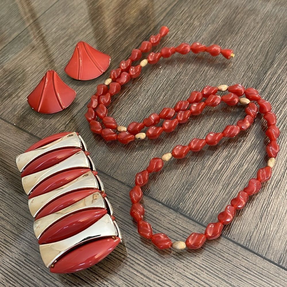 Vintage Brown Acrylic Bead Necklace & Earrings